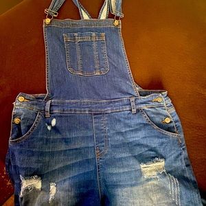 Denim distressed shorts overalls size 3X